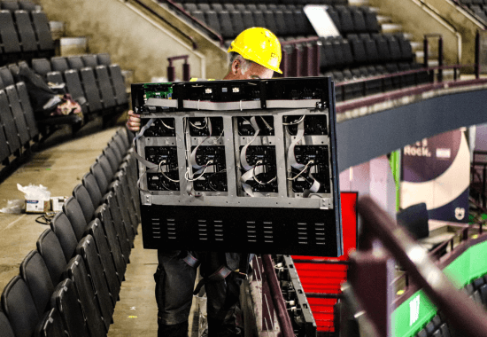 AO Arena Carousel 04